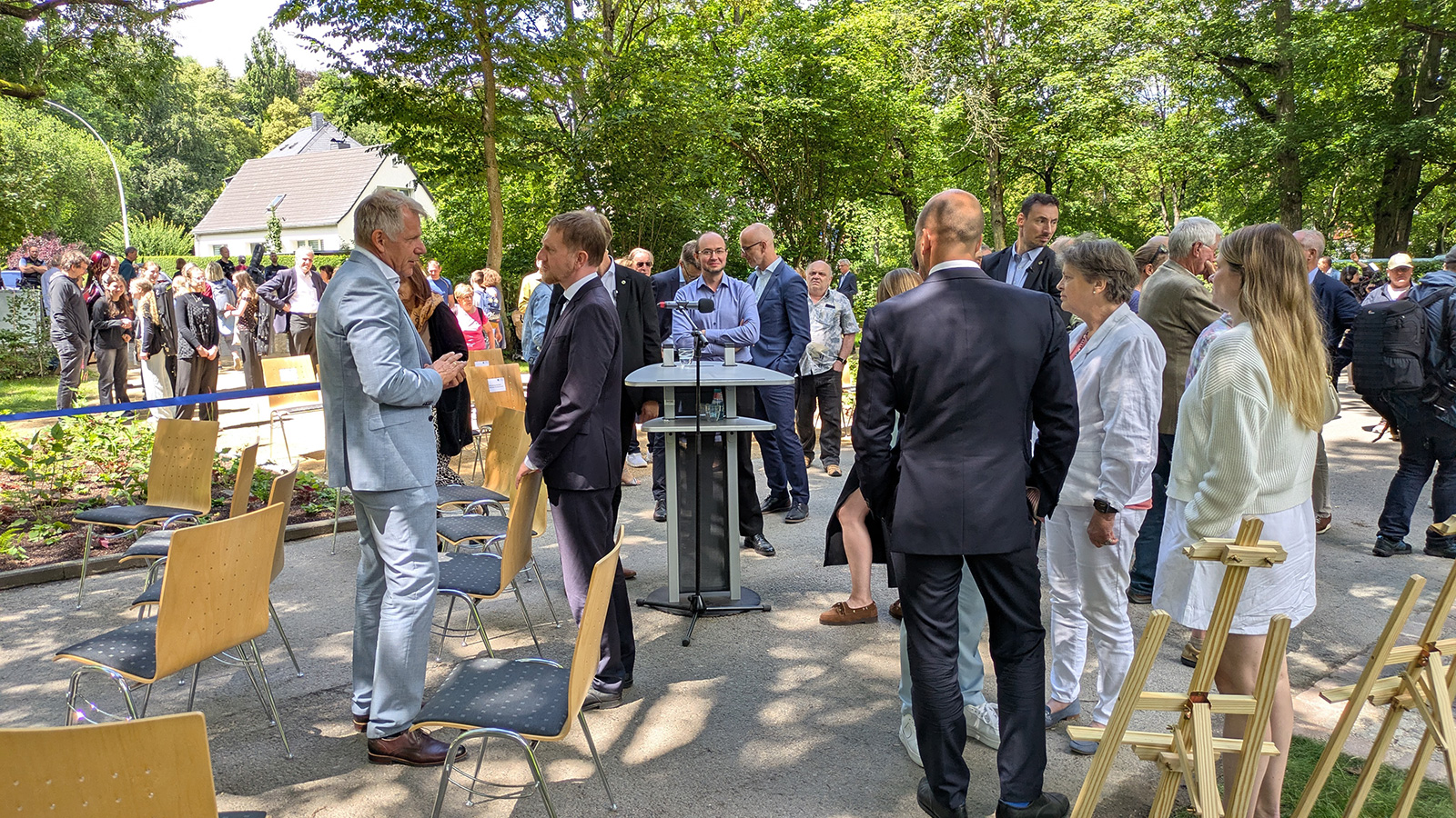 Eröffnung des Carl-Hahn-Gartens